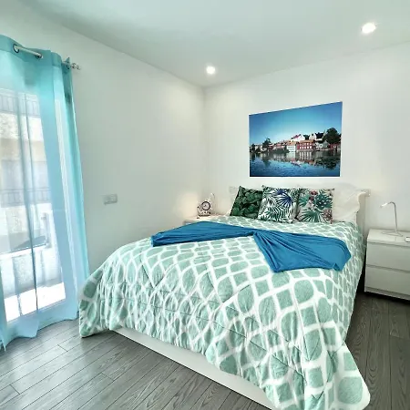 Nutmeg - 50mtrs To - By Hd Apartment Quarteira