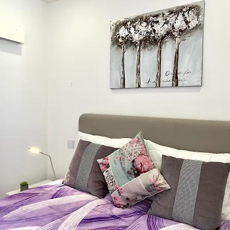 Apartment Nutmeg - 50mtrs To - By Hd Quarteira
